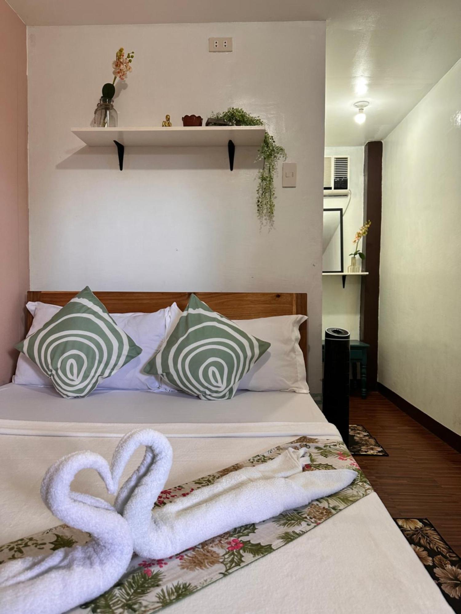 Amancio'S Balai - Near The Airport, City Center! Puerto Princesa Esterno foto